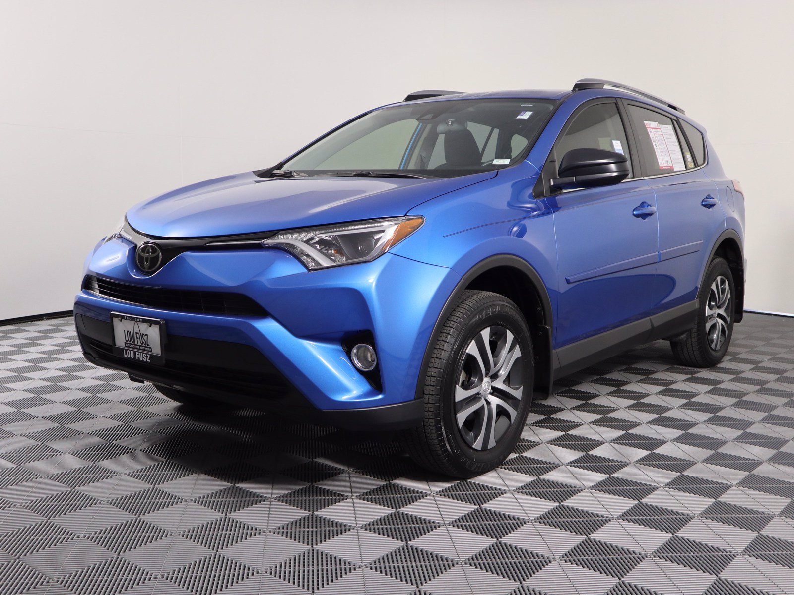 2017 Toyota Rav4 Le Sport Utility 4d - Photos All Recommendation